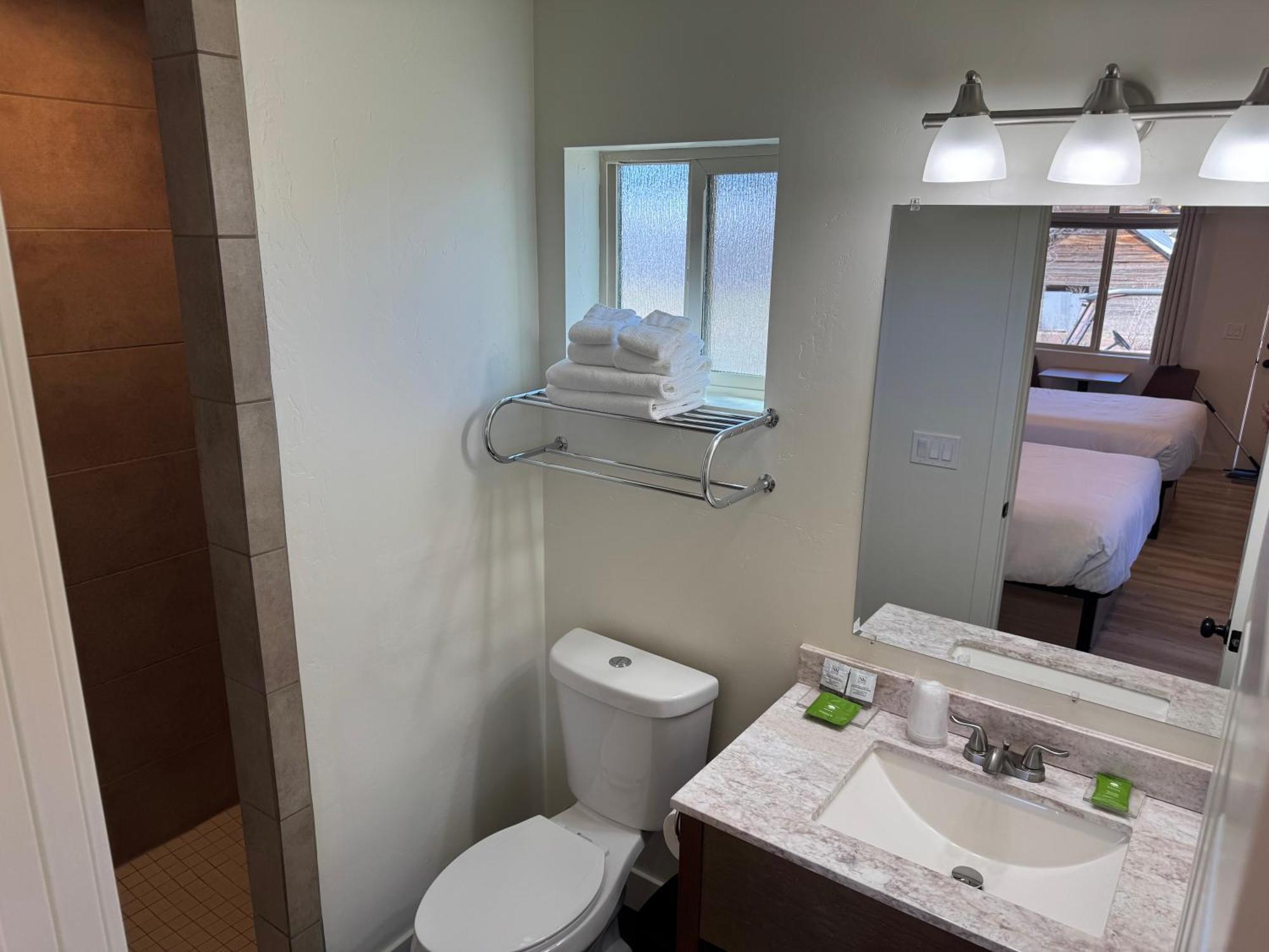 Mountain Ridge Cabins & Lodging Between Bryce And Zion National Park Hatch Extérieur photo